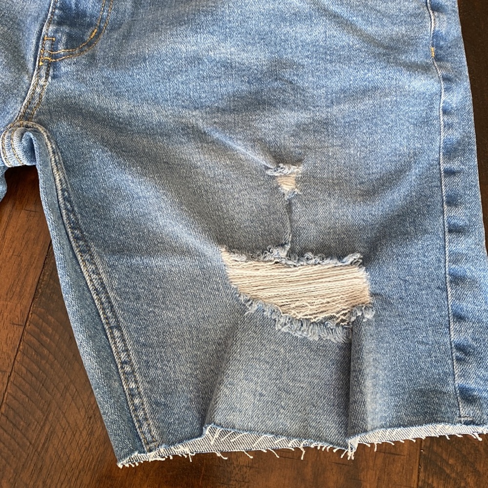 Men’s Denim Shorts - Picture 8 of 10